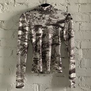 Mesh longsleeve printed top